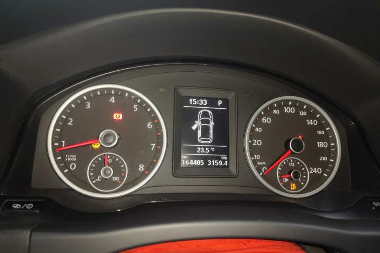 Used Volkswagen Tiguan 2015 1.8TSI Automatic Two-Wheel Drive Trend Edition Instrument Cluster