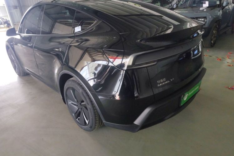 Used Tesla Model Y 2026 Model Long-Range Rear-Wheel-Drive Version
