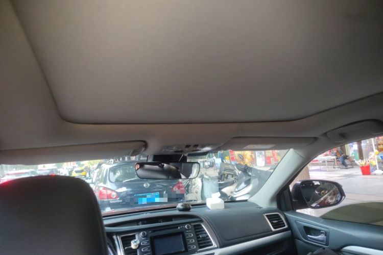 Used Toyota Highlander 2018 2.0T Four-Wheel Drive Luxury Edition 7 Seats China V Emission Standard