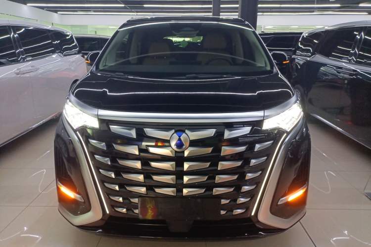 Used Denza D9 2024 DM-i 1050 Luxury Model