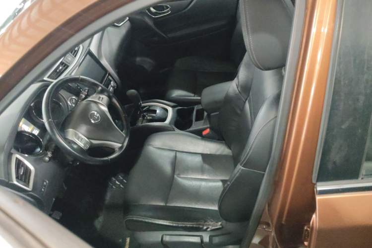 Used Nissan X-Trail 2014 2.0L CVT Smart Edition 2WD Left Front Seat