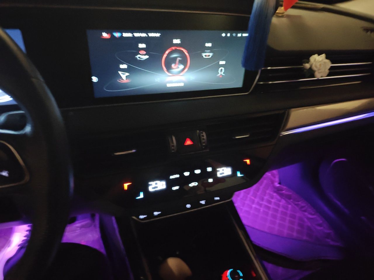 Hongqi HS5 2022 2.0T Smart Connect Flagship Edition - Chinese Trim Xiang — снимка 13