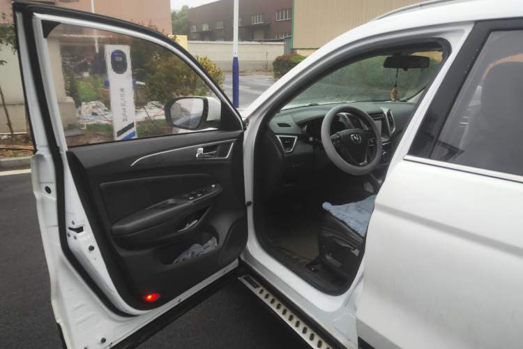 Used Changan CS75 2016 1.8T Automatic Elite Model China V Standard