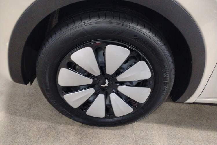 Used Wuling Bingo 2023 203km Comfort Edition
