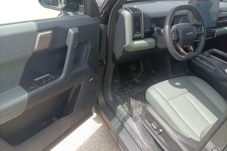 Used Chery Fulwin X3 2025 Model 520 Zhishang Edition