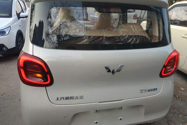 Used Wuling Hongguang MINIEV 2025 Four-Door Version Advanced Edition
