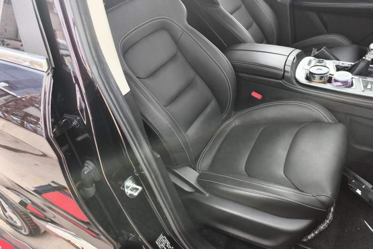 Used JETOUR X70 PLUS 2021 1.5T DCT Mountain 7-Seater