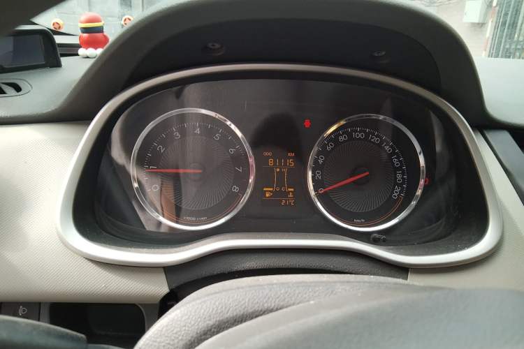 Used Chevrolet Sail 2016 Sail 3 1.3L Manual Comfort Sunroof Edition Odometer Close Up