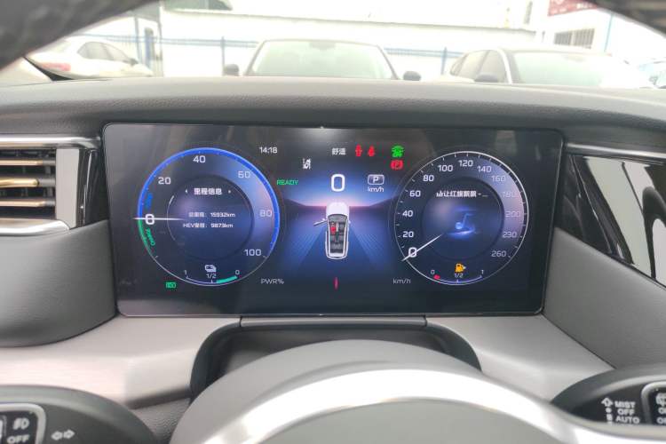 Used Hongqi HS7 PHEV 2024 2.0T PHEV Four-Wheel Drive Flagship Edition 6 Seats
