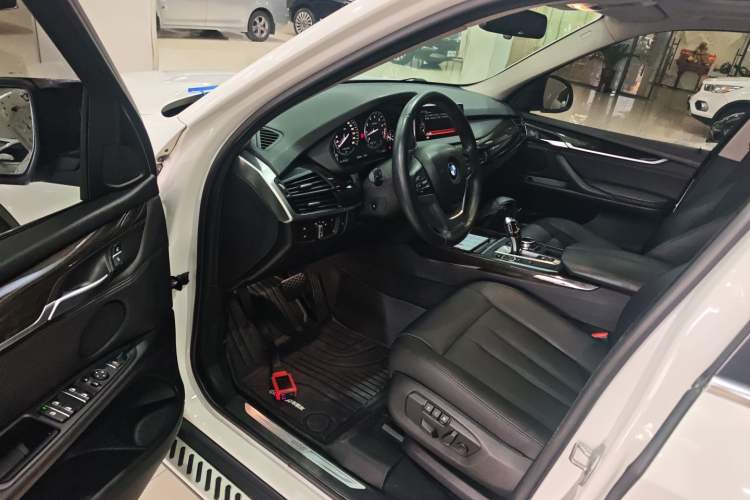 Used BMW X5 2014 xDrive35i Luxury Edition