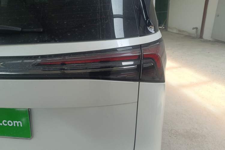 Used Buick GL8 2025 Model Land Cruiser Business Class Comfort DG Edition