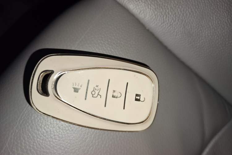 Used Chevrolet Malibu XL 2018 530T Automatic Luxury Edition Vehicle Key