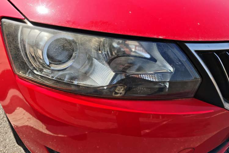 Used Skoda Rapid Spaceback 2014 1.6L Automatic Enjoyment Edition