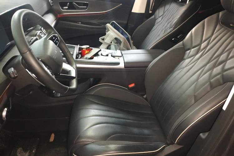 Used Chery Tiggo 9 2023 2.0T Automatic Two-Wheel Drive Prestige Edition 5 Seats Left Front Seat