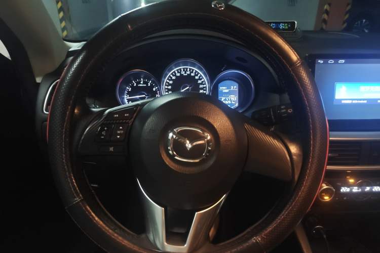 Used Mazda CX-5 2015 2.0L Automatic Two-Wheel Drive Urban Version
