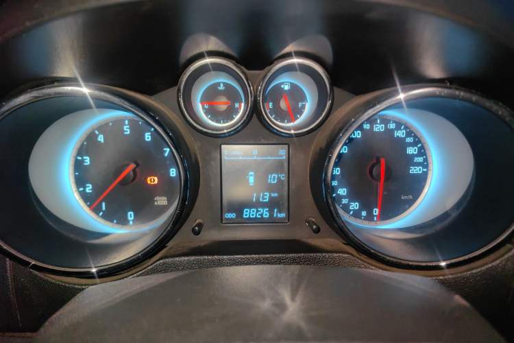 Used CHANGAN CS35 2015 1.6L Manual Luxury Model China IV Standard Instrument Cluster