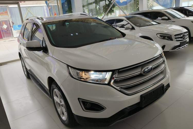 Used Ford Edge 2016 EcoBoost 245 Two-Wheel-Drive Titanium 5-Seater