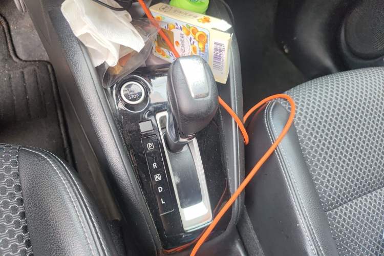 Used Nissan Kicks 2019 1.5L CVT Smart Connect Luxury Edition
