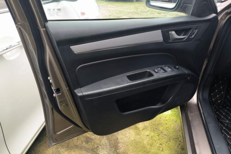 Used Bestune B30 2016 1.6L Automatic Luxury Model