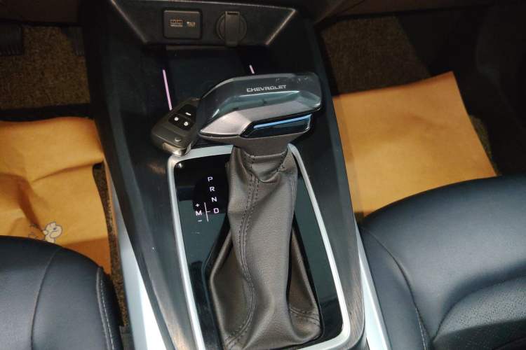 Used Chevrolet Monza 2024 1.5L Dual-Clutch Enjoyment Edition Gear Lever