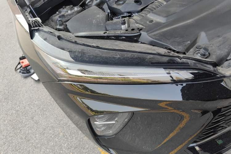 Used Buick Envision 2025 Encore Plus 28T Two-Wheel-Drive Platinum Edition