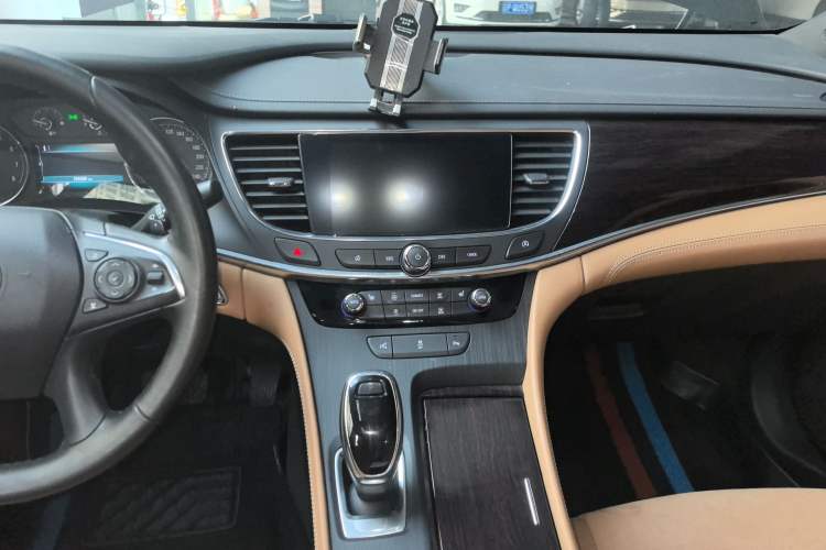 Used Buick LaCrosse 2019 28T Elite Edition