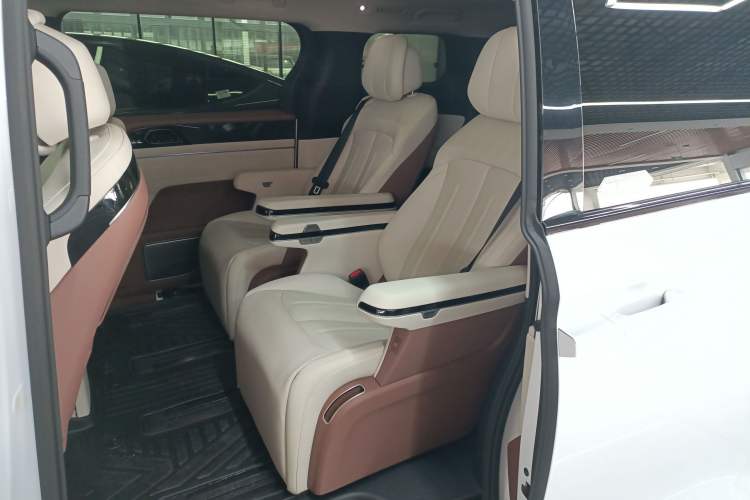 Used BYD Xia 2025 DM-i 1.5T 180km Beyond Edition