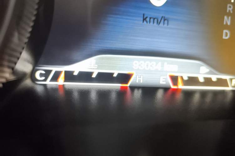 Used Jeep Cherokee 2016 2.0L Superior Edition
