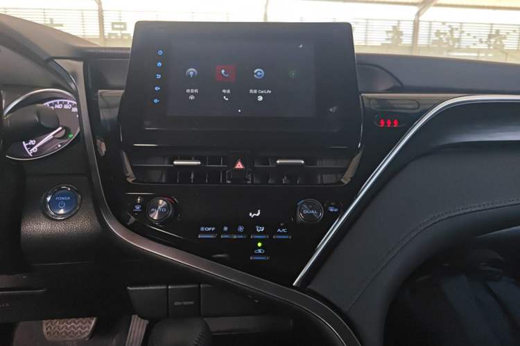 Used Toyota Camry 2021 Dual-Motor 2.5 HGVP Leading Edition Audio And AC Panel