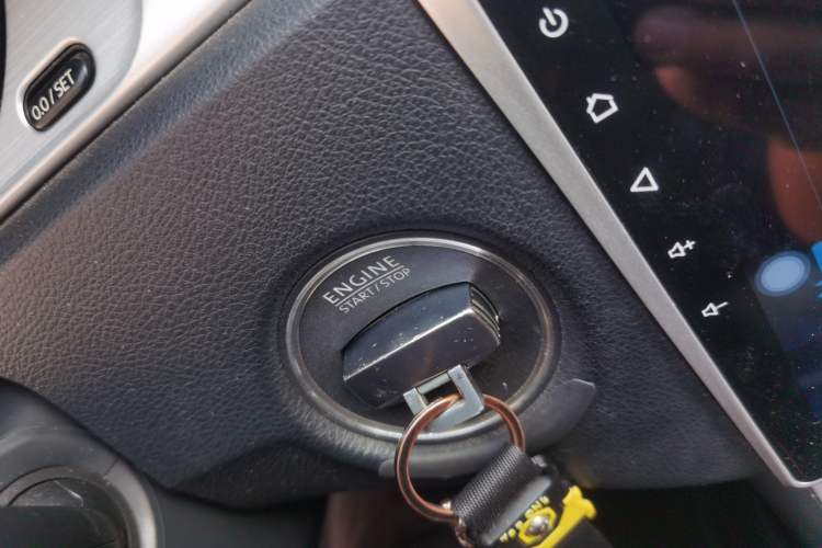 Used Volkswagen Magotan 2016 1.8TSI Smart Comfort Model Vehicle Key