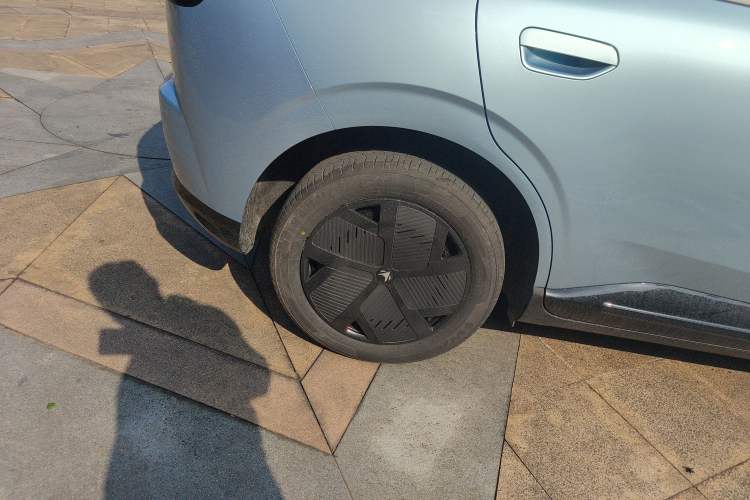 Used ARCFOX T1 2025 Model 425 PRO
