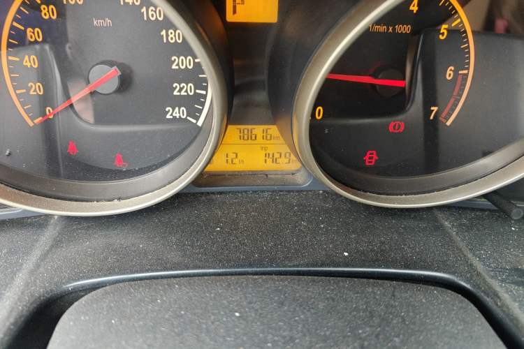 Used Brilliance H330 2013 1.5L Automatic Luxury Model
