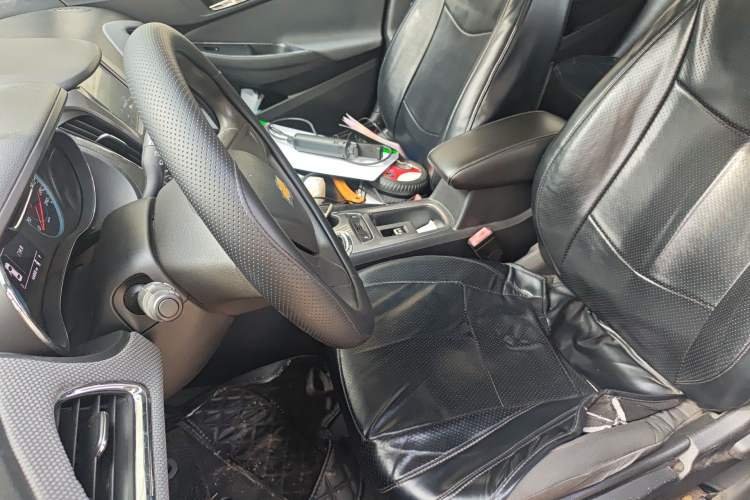 Used Chevrolet Cruze 2017 1.4T Dual-Clutch Pioneer Sunroof Edition Left Front Seat