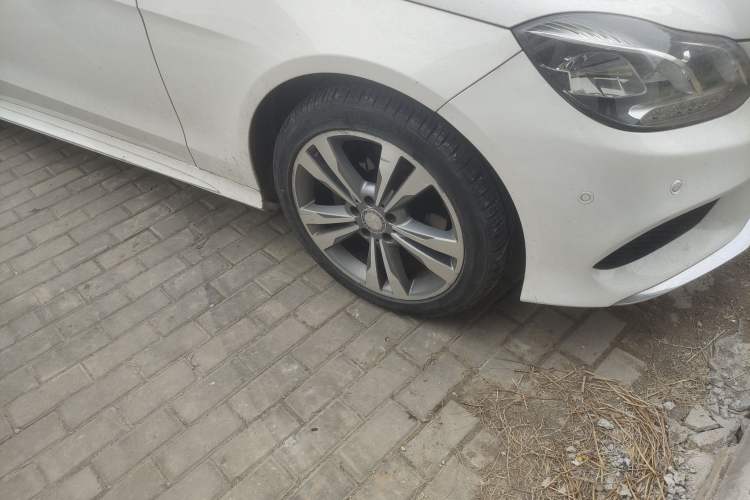 Used Mercedes-Benz E-Class 2014 Restyled E 260 L Sport Edition
