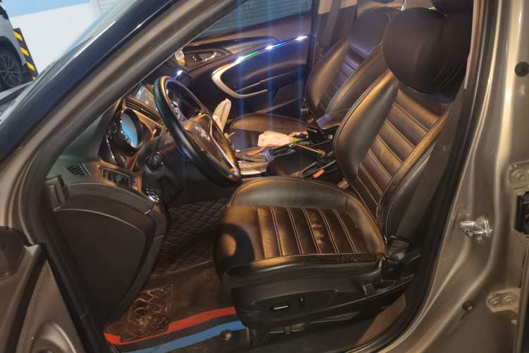 Used Buick Regal 2014 1.6T Fashionable Tech Edition
