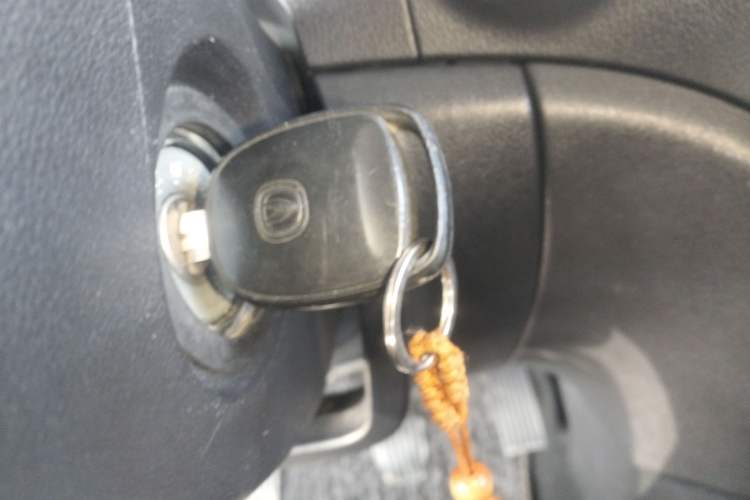 Used CHANGAN CS35 2016 1.6L Manual Luxury Model China V Standard