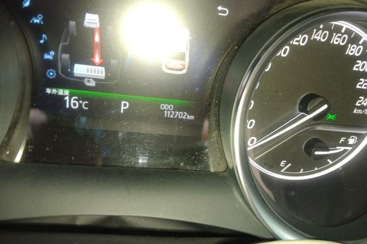 Used Toyota Camry 2019 Dual-Engine 2.5 HG Luxury Edition China V Standard