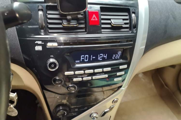 Used Great Wall C30 2013 1.5L Manual Luxury Model
