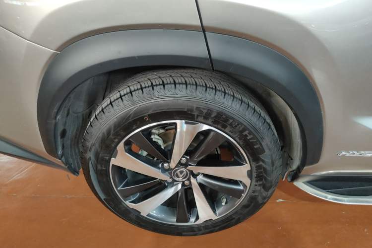 Used Lexus NX 2020 300h All-Wheel Drive FENGZHI Version China VI Standard
