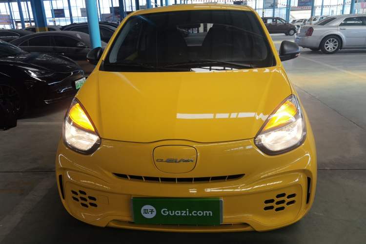 Used Roewe Clever 2022 311km QiQi BoBo Edition Front