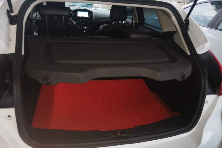 Used Ford Focus 2020 Hatchback Classic 1.5L Automatic Trendy Model
