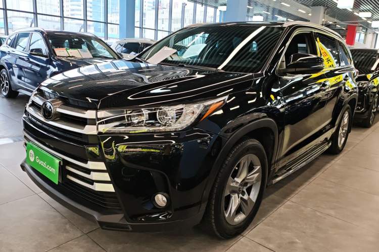 Used Toyota Highlander 2018 2.0T Four-Wheel Drive Luxury Edition 7 Seats China V Emission Standard