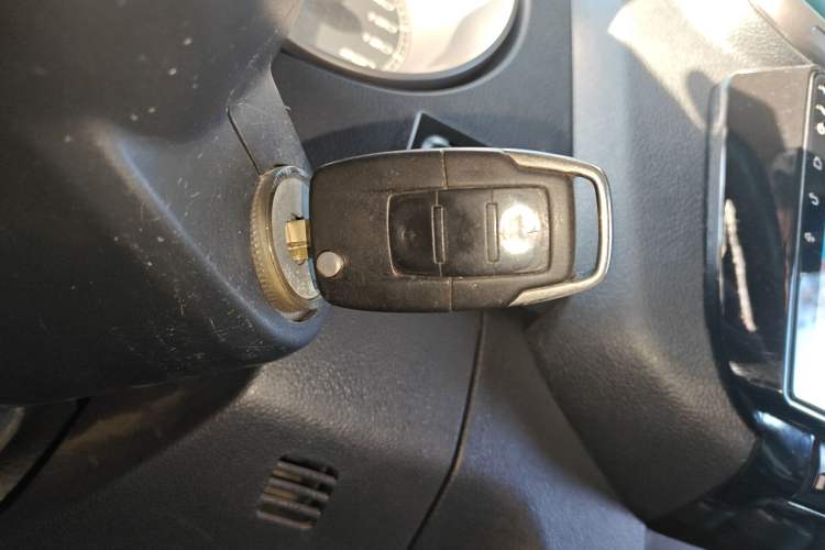 Used BAIC Off-Road BJ40 2014 2.4L Manual Cross-Country Edition
