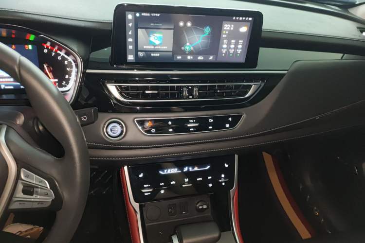 Used CHANGAN CS75 2022 Blue Whale Edition 1.5T DCT Prestige Model Audio And AC Panel