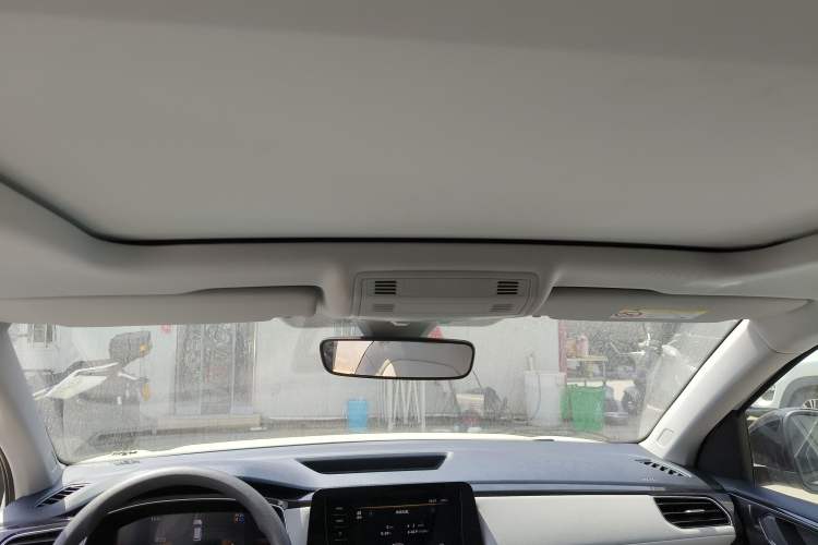 Used Volkswagen Tharu 2025 New Sharp 1.5L Ambitious Edition
