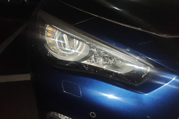 Used Infiniti Q50L 2018 2.0T Enjoyment Version China VI Standard
