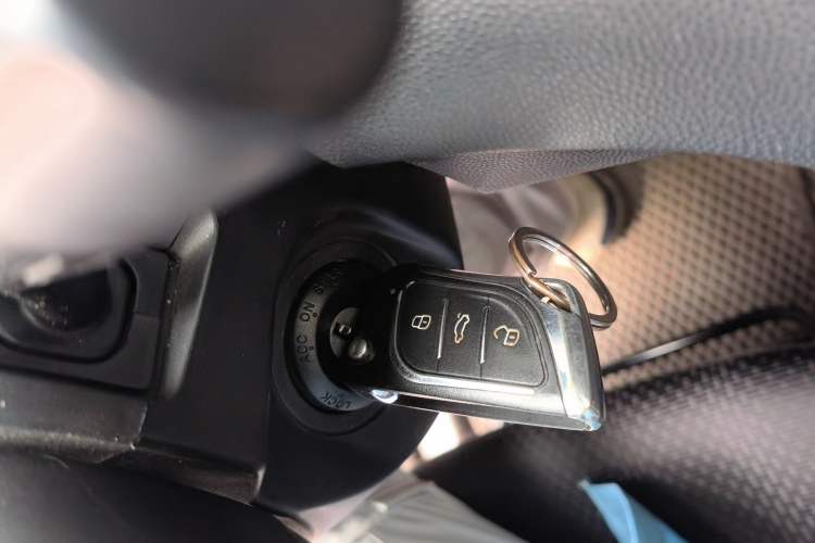 Used Mazda 3 2011 Sedan 2.0L Manual Sport Model
