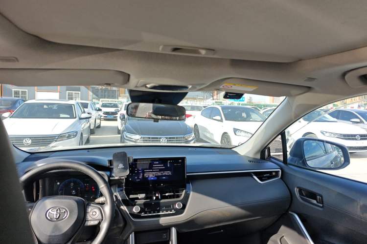 Used Toyota Corolla Cross 2023 2.0L Elite Edition Headliner