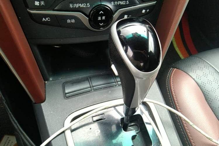 Used BYD G5 2014 1.5TID Automatic Prestige Model