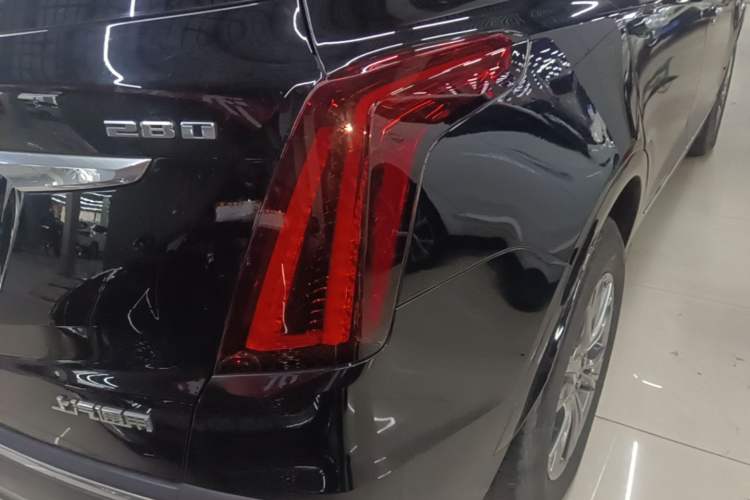 Used Cadillac XT5 2020 28T Luxury Version
